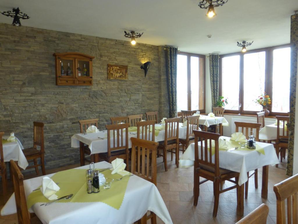 Hotel Dwor Karolowka Zakopane Exterior photo